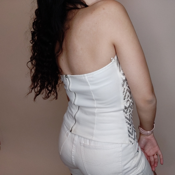 Metallic Bandaged Strapless White Top Size S - Picture 2 of 3